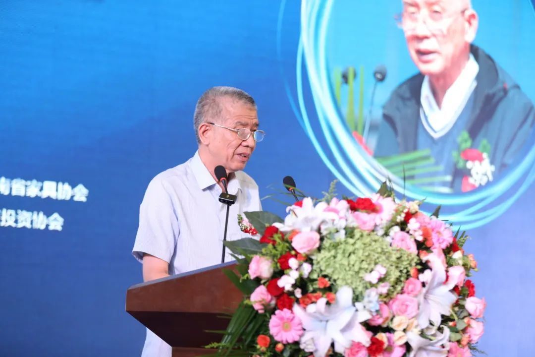 迎势绽放行业瞩目!第19届福蒙特中国中部家具168体育 168体育官网博览会盛大开幕!(图3) 迎势绽放行业瞩目!第19届福蒙特中国中部家具168体育 168体育官网博览会盛大开幕!(图3)