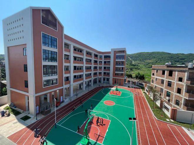 168体育 168体育直播 平台【头条】英都这所小学新教学楼计划9月投用!爱心企业家捐赠14台空调(图2) 168体育 168体育直播 平台【头条】英都这所小学新教学楼计划9月投用!爱心企业家捐赠14台空调(图2)