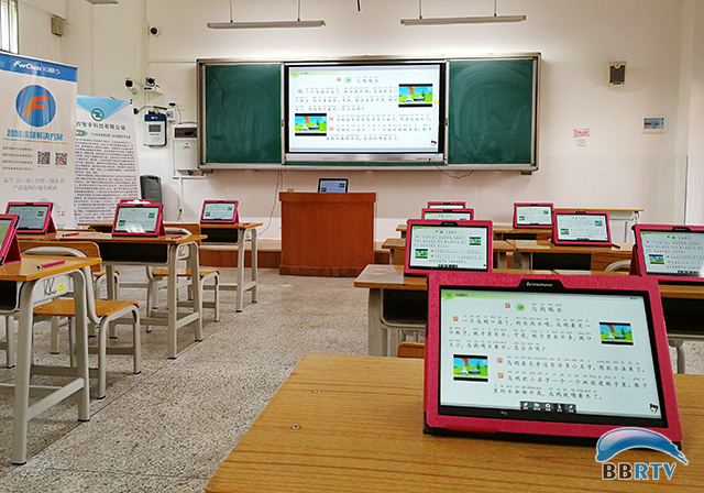 168体育 168体育官网广西教育装备现场展在南宁市玉兰路小学举办(图1) 168体育 168体育官网广西教育装备现场展在南宁市玉兰路小学举办(图1)