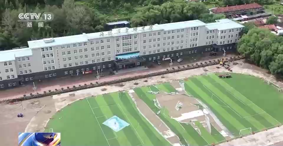 黑龙江加快学校灾后重建 168体育 168体育app确保秋季如期开学(图2) 黑龙江加快学校灾后重建 168体育 168体育app确保秋季如期开学(图2)