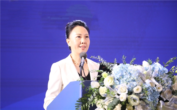 168体育 168体育平台世界家具产业合作大会、世界家具联合会企业家论坛、全球跨境电商大会在东莞成功举办(图2) 168体育 168体育平台世界家具产业合作大会、世界家具联合会企业家论坛、全球跨境电商大会在东莞成功举办(图2)