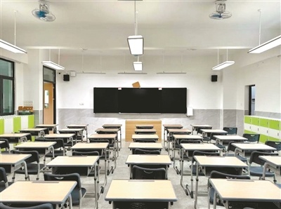 168体育 168体育平台厚街镇涌口小学下月投用将增加990个学位(图1) 168体育 168体育平台厚街镇涌口小学下月投用将增加990个学位(图1)