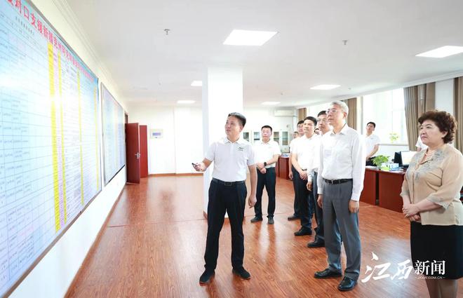 江西省代表团赴新疆学习考察、对接对口168体育 168体育直播 平台支援工作(图5) 江西省代表团赴新疆学习考察、对接对口168体育 168体育直播 平台支援工作(图5)