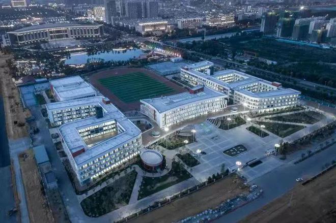 168体育 168体育直播 平台【微济阳】新元学校及纬四路小学场地设施对外开放公告(图2) 168体育 168体育直播 平台【微济阳】新元学校及纬四路小学场地设施对外开放公告(图2)