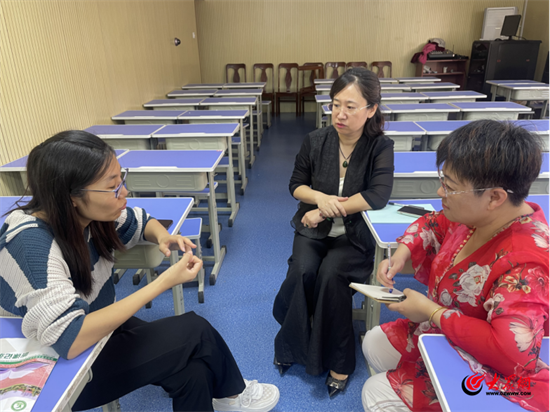 把脉课堂168体育赋能教学!潍城区教科院小学部教研员到潍城区青年路小学进行教学调研(图10) 把脉课堂168体育赋能教学!潍城区教科院小学部教研员到潍城区青年路小学进行教学调研(图10)