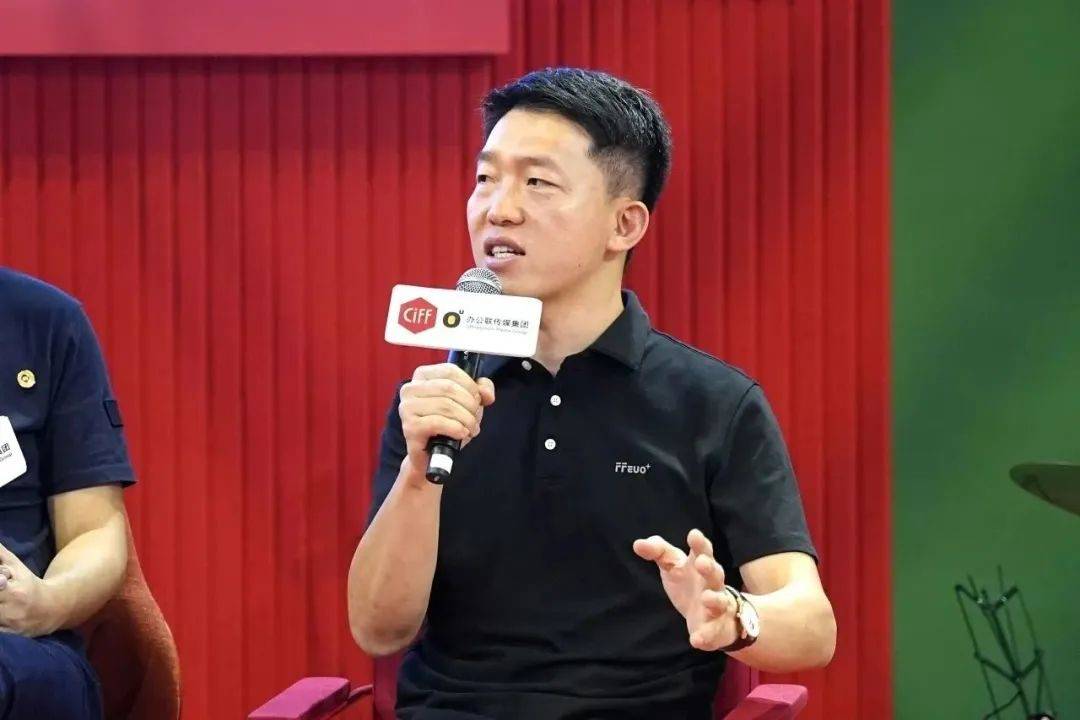 CIFF “办公家具品牌的出圈密码”主题168体育沙龙(图6) CIFF “办公家具品牌的出圈密码”主题168体育沙龙(图6)