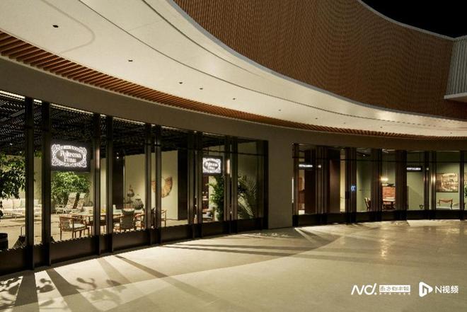 奢华家具Poltr168体育ona Frau新概念旗舰店亮相上海(图4) 奢华家具Poltr168体育ona Frau新概念旗舰店亮相上海(图4)