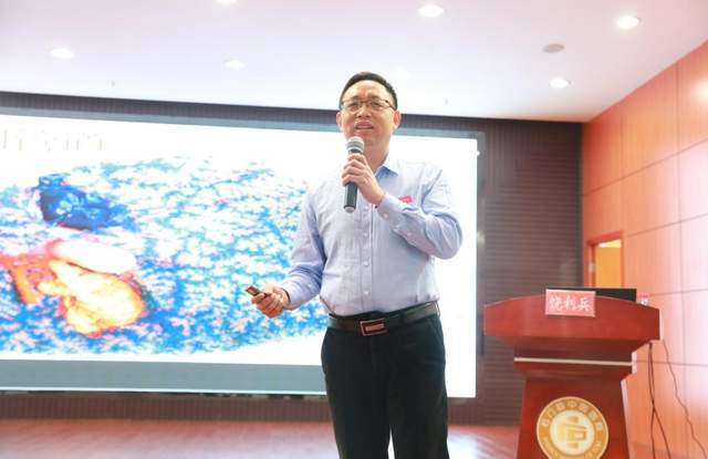 和高校“牵手”168体育成功!石门县中医医院成为湖南医药学院教学医院(图3) 和高校“牵手”168体育成功!石门县中医医院成为湖南医药学院教学医院(图3)