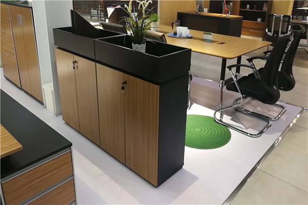 办公家具十大排168体育名 办公家具如何选购(图2) 办公家具十大排168体育名 办公家具如何选购(图2)