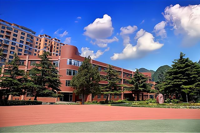 大连3所“黄金小学”能在这里上学就是赢在了起跑线168体育(图4) 大连3所“黄金小学”能在这里上学就是赢在了起跑线168体育(图4)